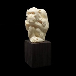 скульптура "обезьяна"